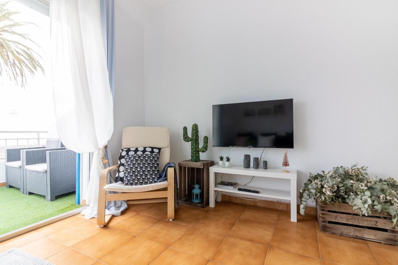 Sea & Wave Pedregalejo Beach Apartment Μάλαγα Εξωτερικό φωτογραφία