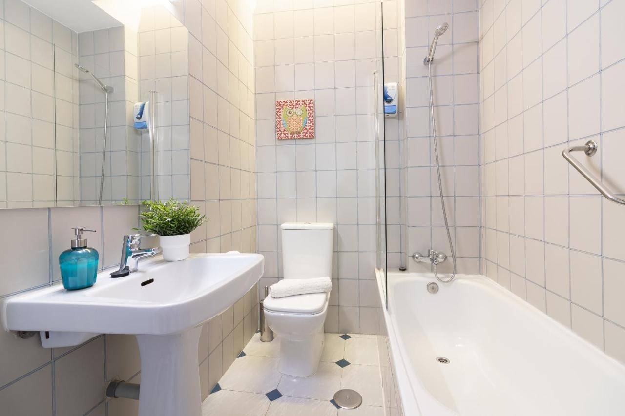 Sea & Wave Pedregalejo Beach Apartment Μάλαγα Εξωτερικό φωτογραφία