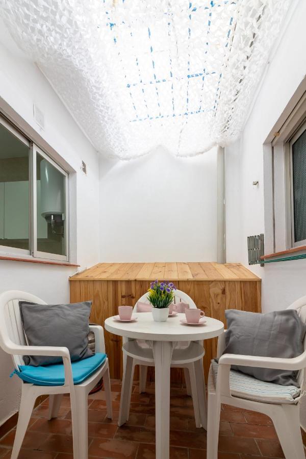 Sea & Wave Pedregalejo Beach Apartment Μάλαγα Εξωτερικό φωτογραφία