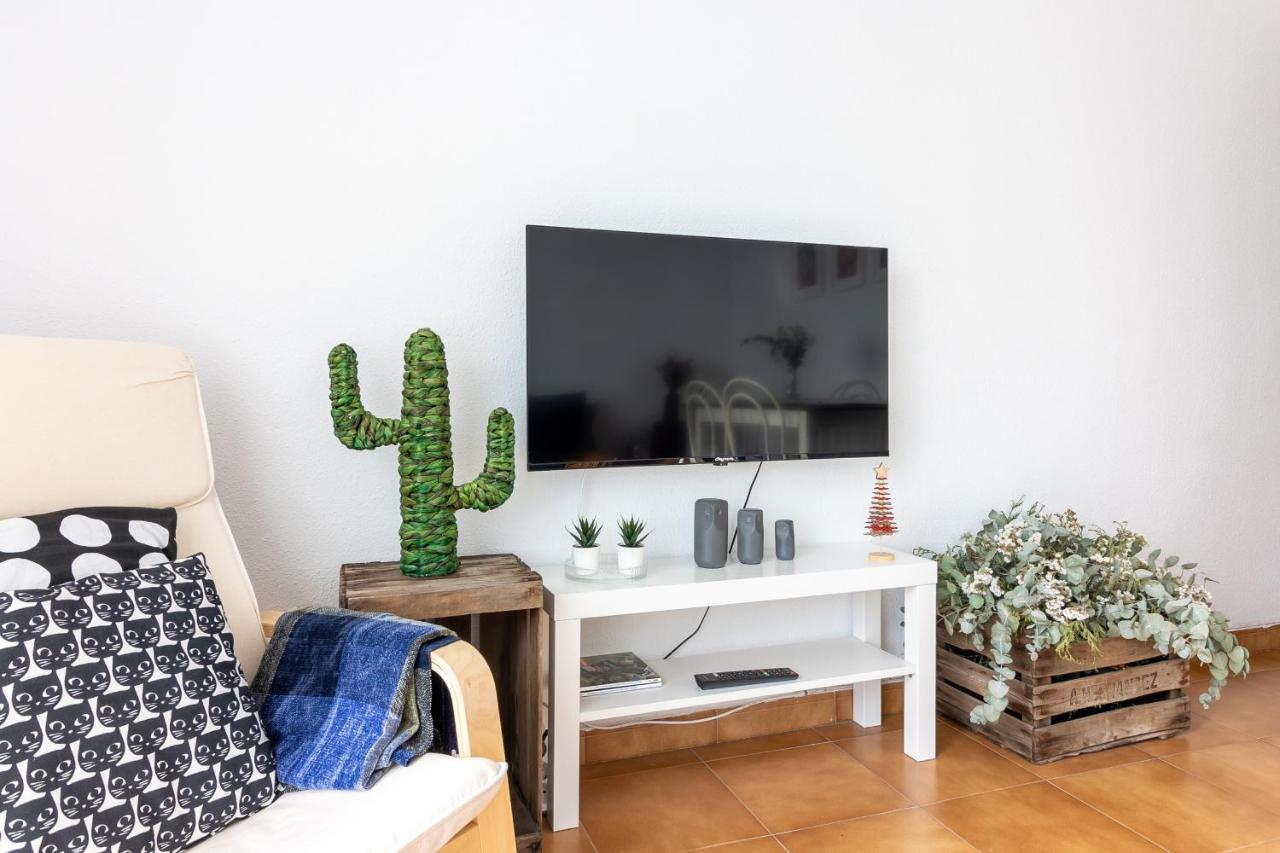 Sea & Wave Pedregalejo Beach Apartment Μάλαγα Εξωτερικό φωτογραφία