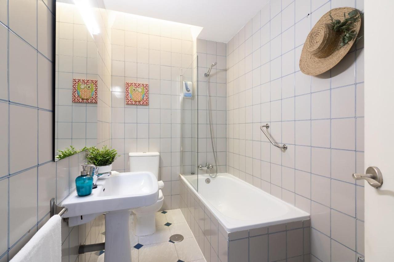 Sea & Wave Pedregalejo Beach Apartment Μάλαγα Εξωτερικό φωτογραφία